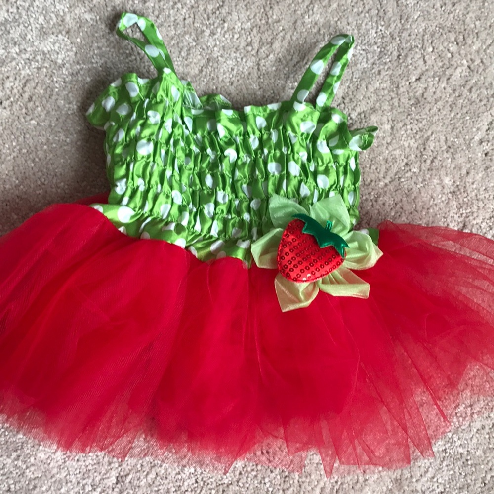 Strawberry dress for 0-6 months old - Picture 2 of 3